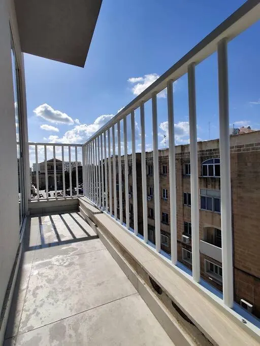 Toni Taghna Apartment 5 Min Walk From St Julians San Gwann