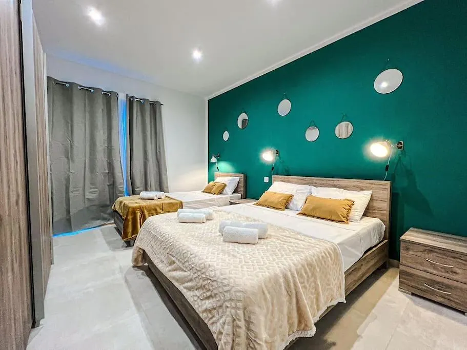 Toni Taghna Apartment 5 Min Walk From St Julians San Gwann Malta