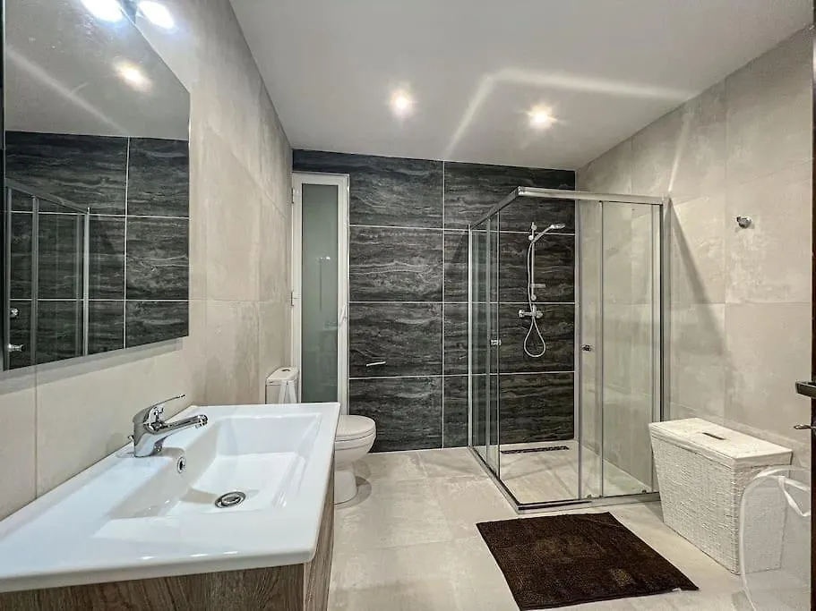 Toni Taghna Apartment 5 Min Walk From St Julians San Gwann